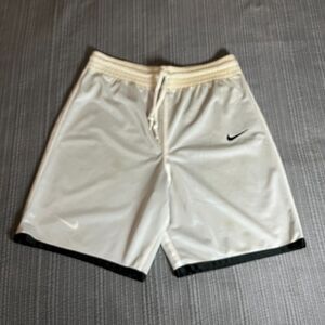 Nike Dri-FIT Mesh Basketball Shorts White Black Men's Medium Athletic